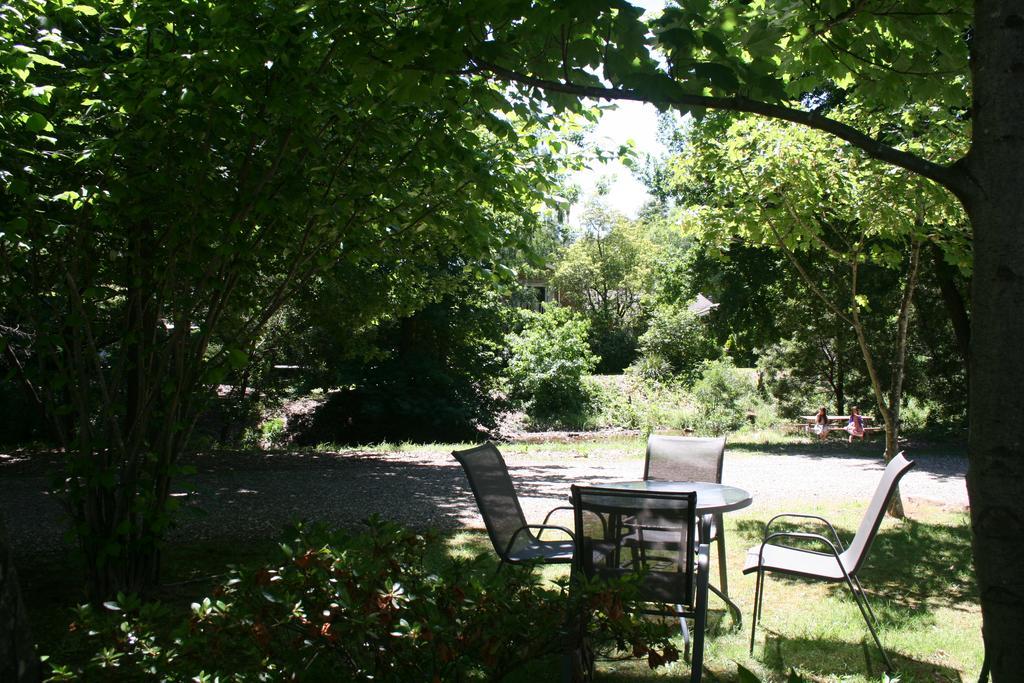 Elm Lodge Bright Buitenkant foto